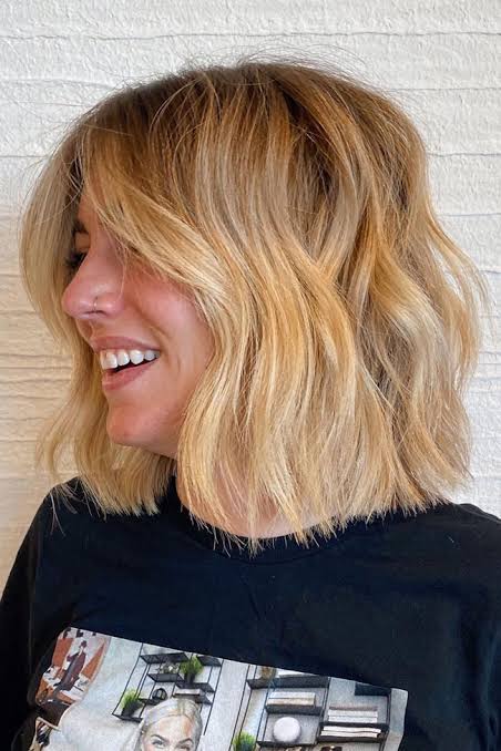 Chin Length Hairstyles with Bangs